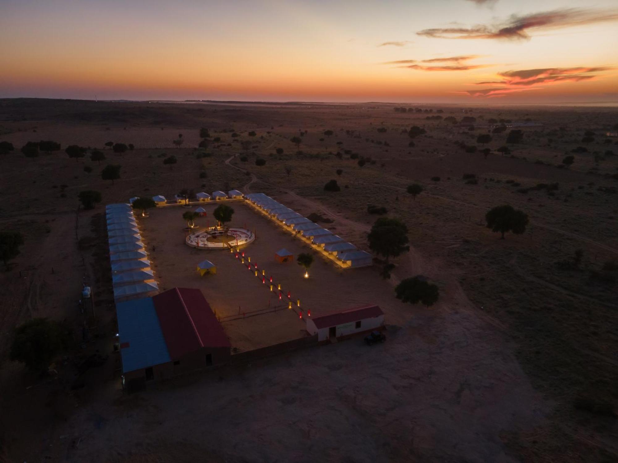 Royal Pavilion Camps By Shrigo Hotels Sam Exterior photo