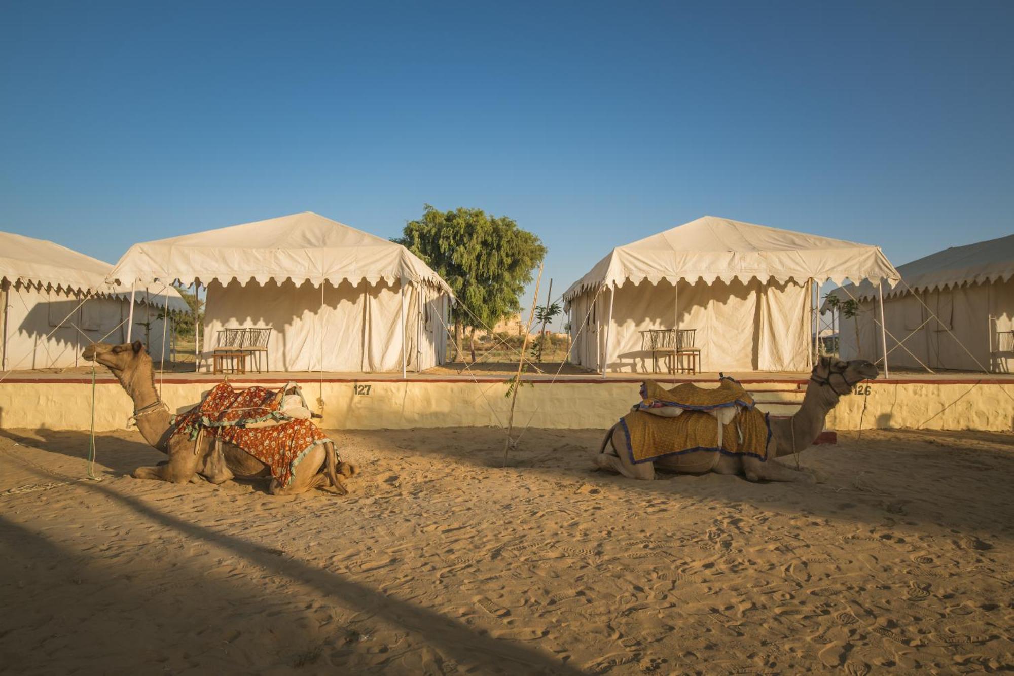 Royal Pavilion Camps By Shrigo Hotels Sam Exterior photo