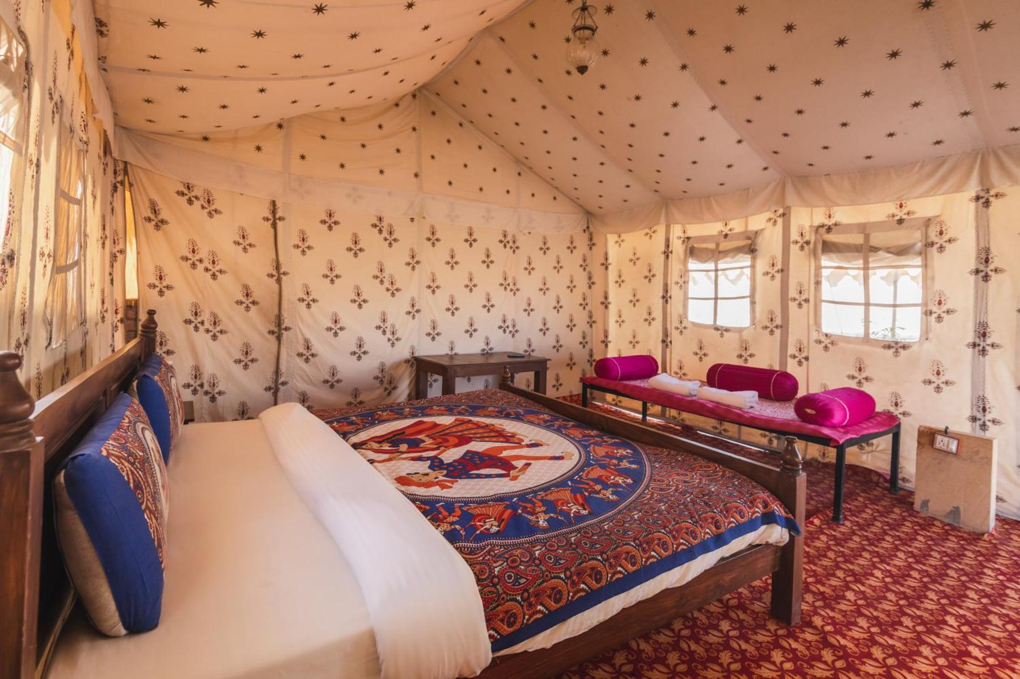 Royal Pavilion Camps By Shrigo Hotels Sam Exterior photo